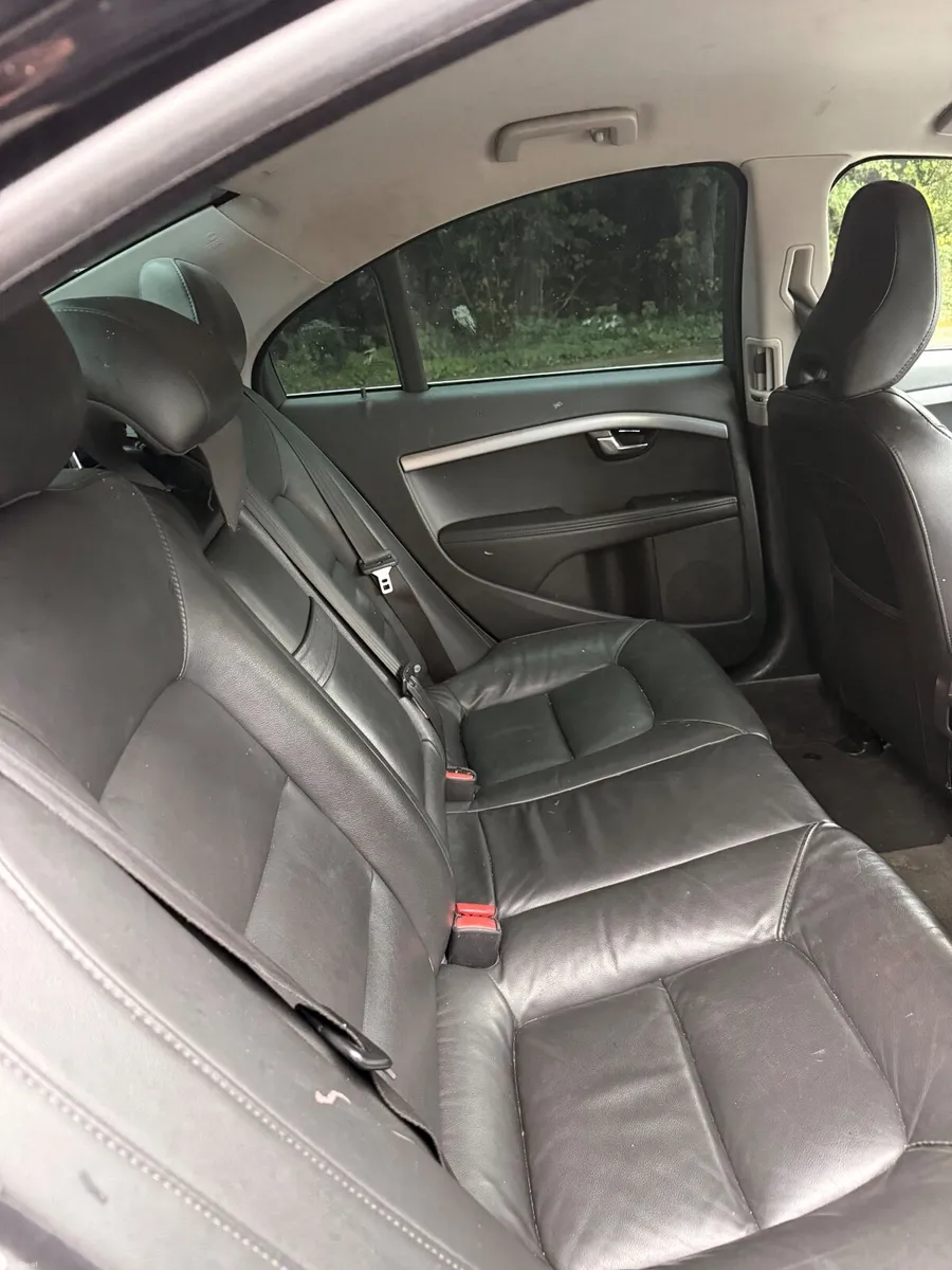 Volvo S80 Luxury high spec - Image 6