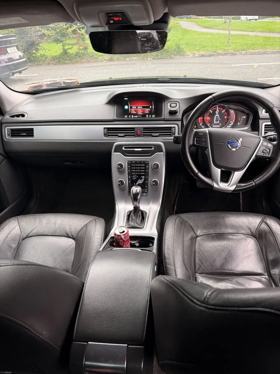 Volvo S80 Luxury high spec - Image 2