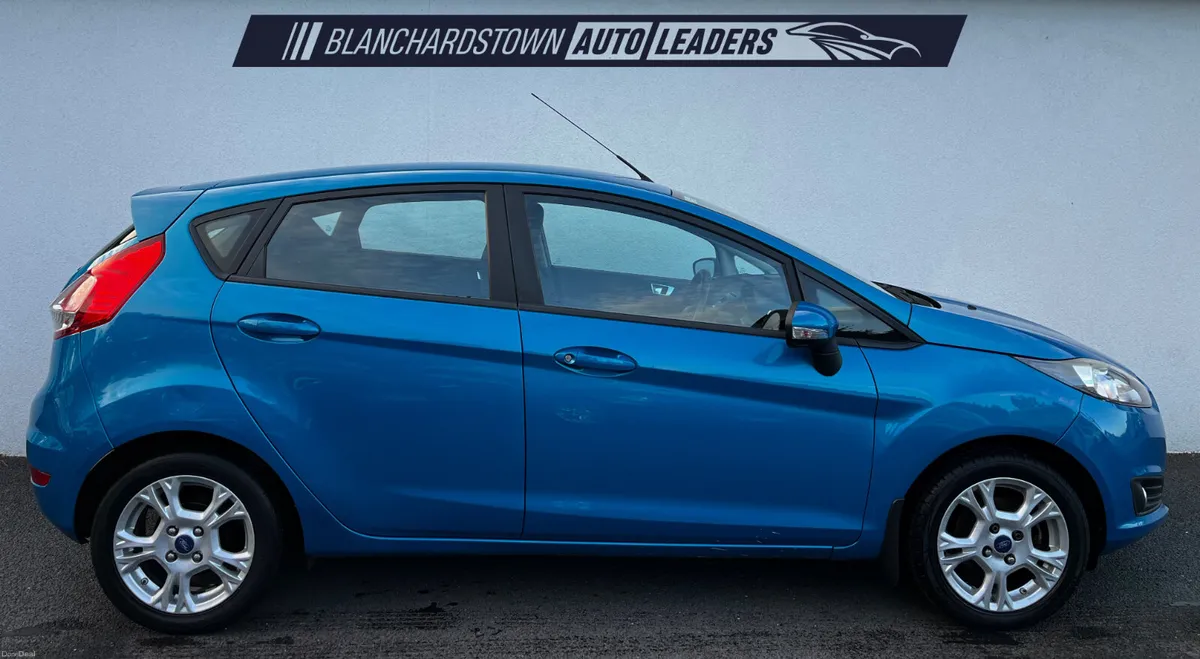 FORD FIESTA ZETEC 1.25 60PS - Image 6