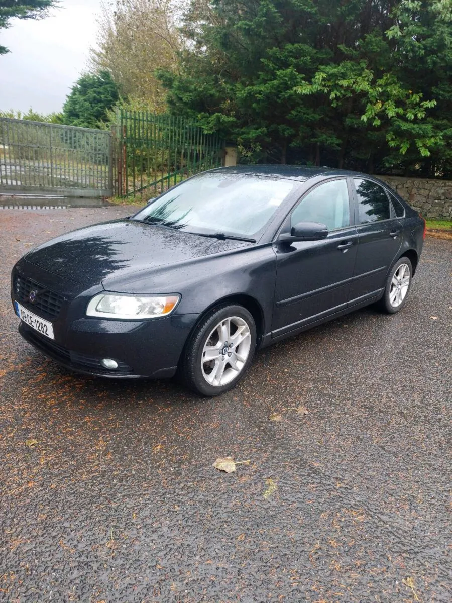 VOLVO S40 NEW NCT AND TAX  MINT - Image 2
