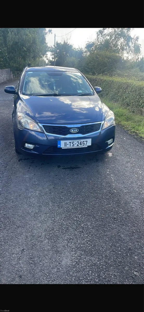 Car - Image 4