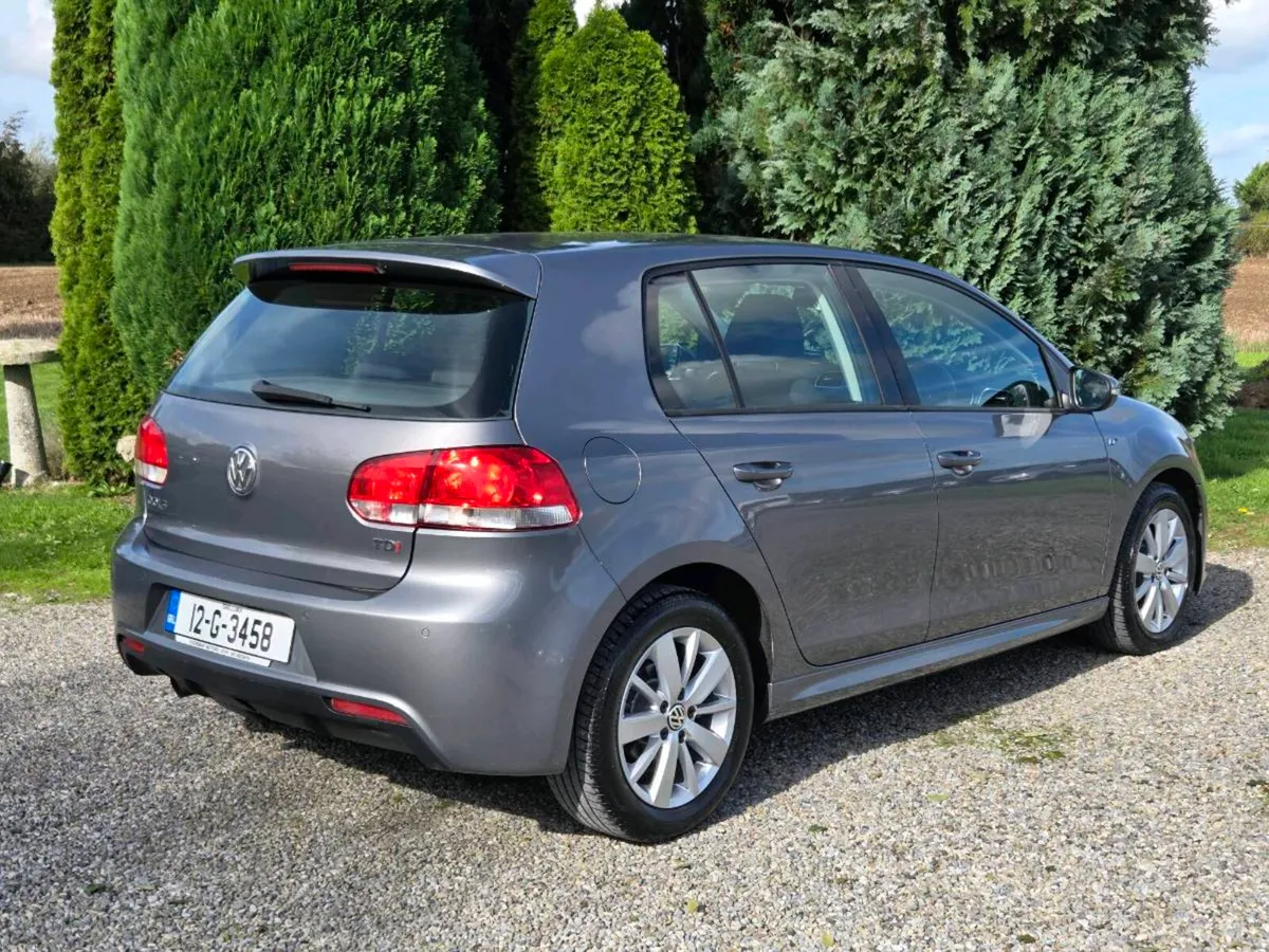 Very Low Mileage VW Golf 1.6Tdi R Line. - Image 3