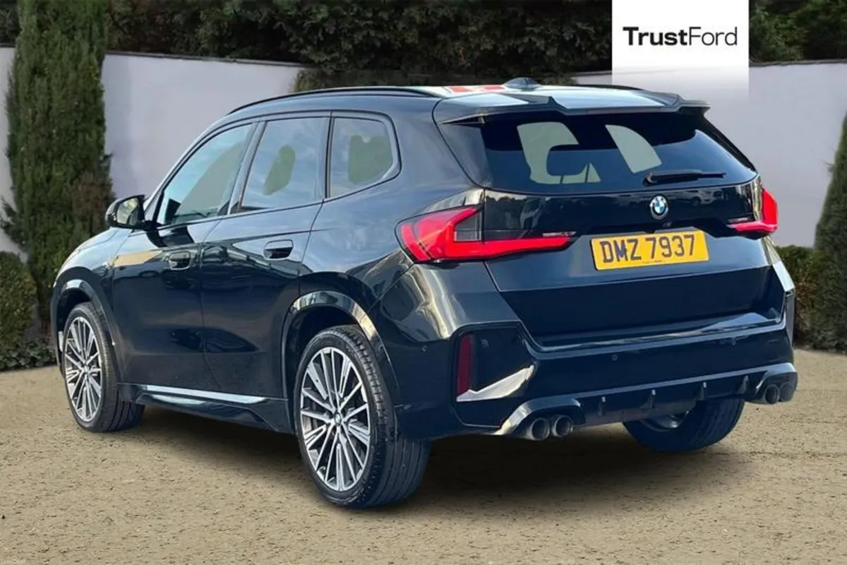 BMW X1 2.0 M35i SUV 5dr Petrol DCT xDrive Euro 6 ( - Image 2