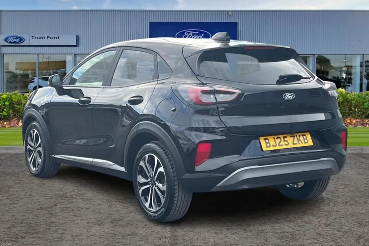 Ford Puma 1.0 EcoBoost Hybrid mHEV Titanium 5dr DC - Image 2