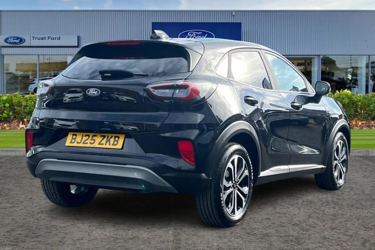 Ford Puma 1.0 EcoBoost Hybrid mHEV Titanium 5dr DC - Image 4