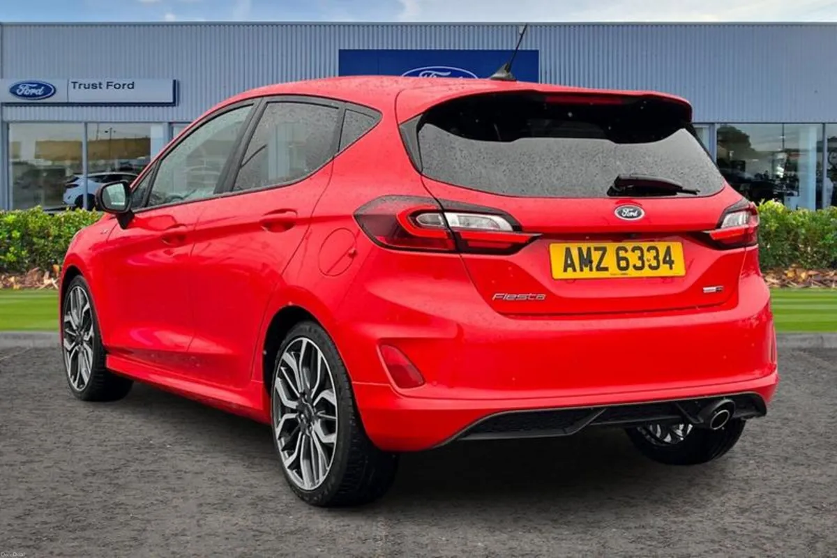 Ford Fiesta 1.0 EcoBoost Hybrid mHEV 125 ST-Line X - Image 2