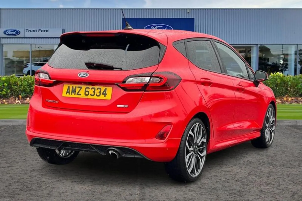 Ford Fiesta 1.0 EcoBoost Hybrid mHEV 125 ST-Line X - Image 4