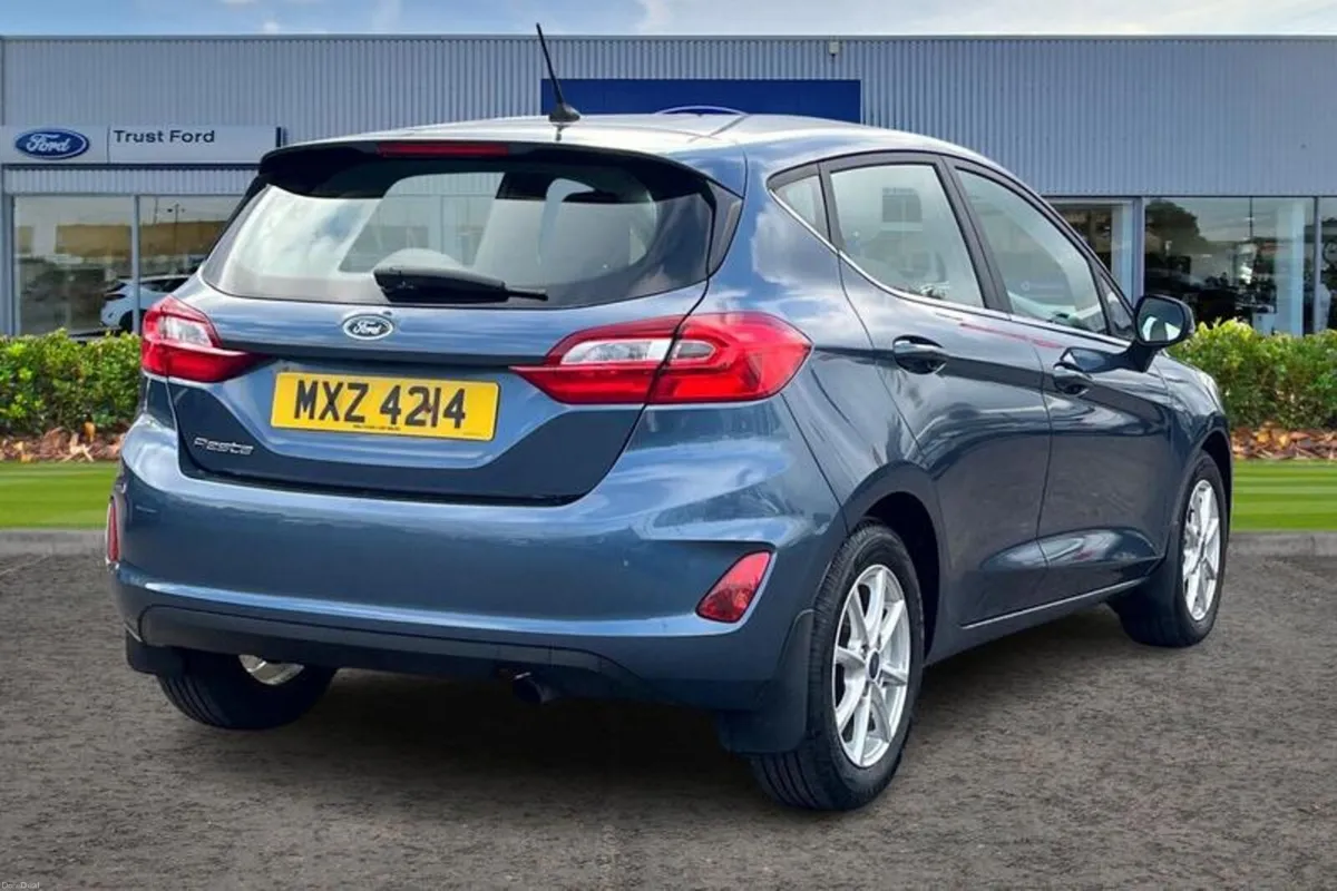 Ford Fiesta 1.1 Zetec 5dr - 12 MONTHS MOT, 2 KEYS, - Image 4