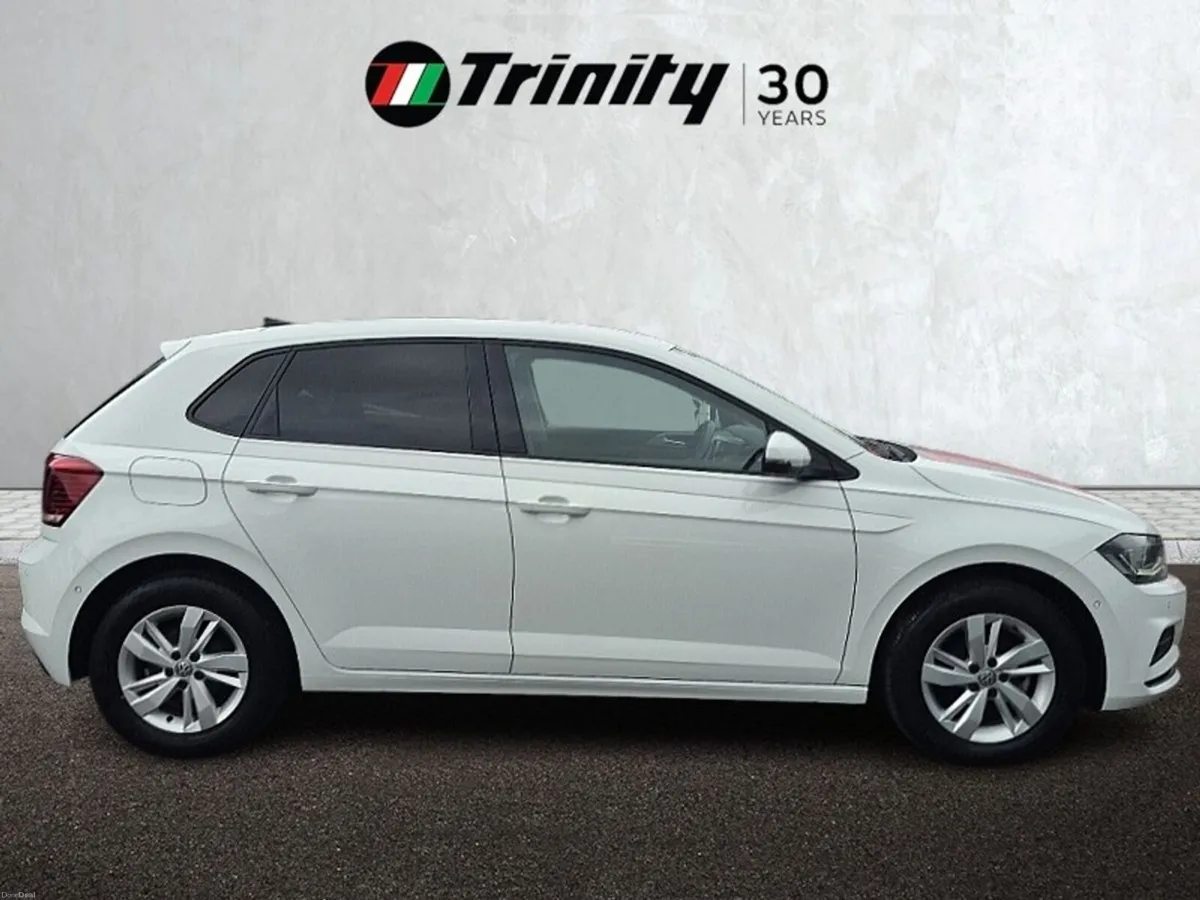 Volkswagen Polo ** TSI HIGHLINE ** AUTO ** TRINITY - Image 5