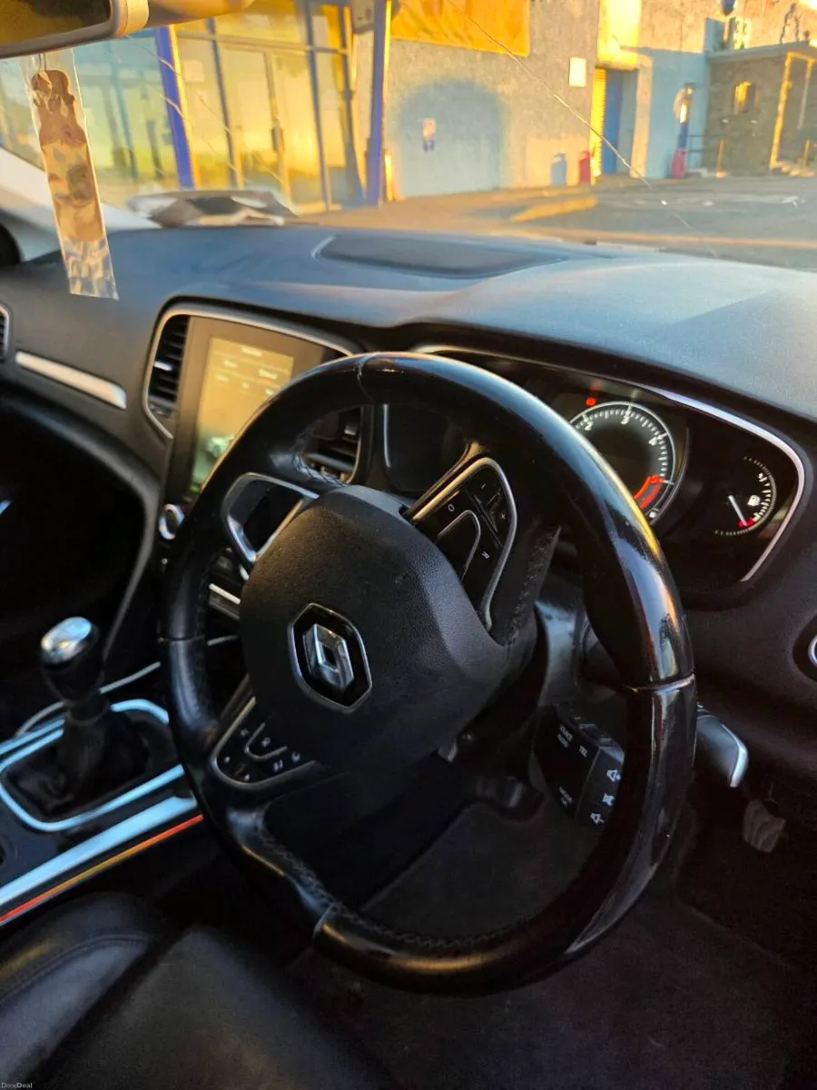 2017 Renault Mégane Grand Coupé 1.6 dCi | 160,000k - Image 5