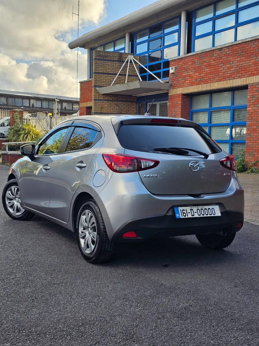 Mazda Demio Automatic 1.3 - Image 5