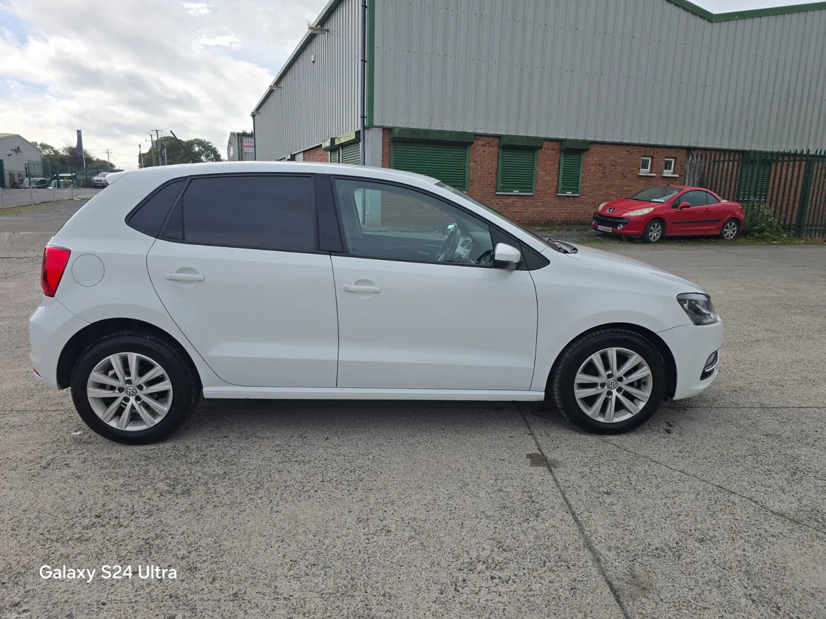 Volkswagen Polo  1.2 Tfsi Automatic 2017 - Image 5