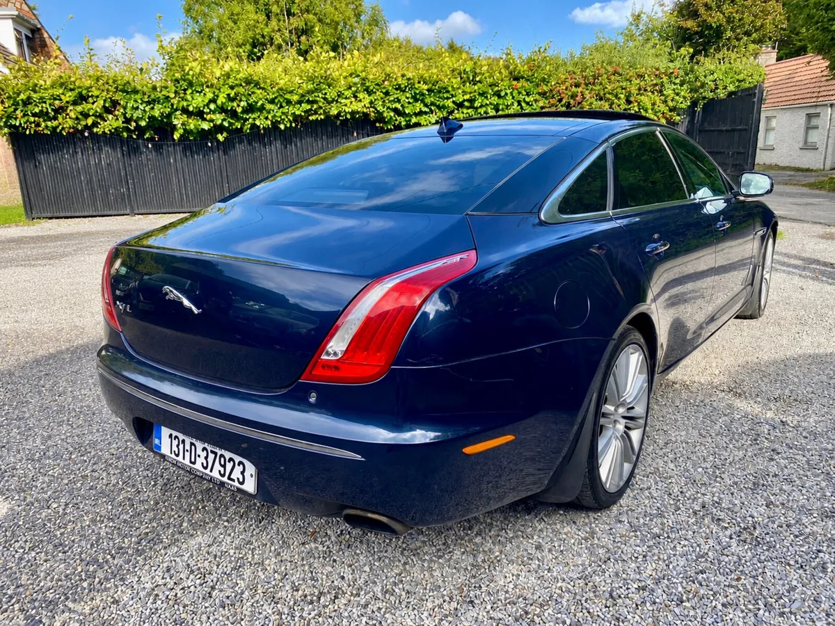 2013 Jaguar XJL 3.0 High Spec) - Image 4