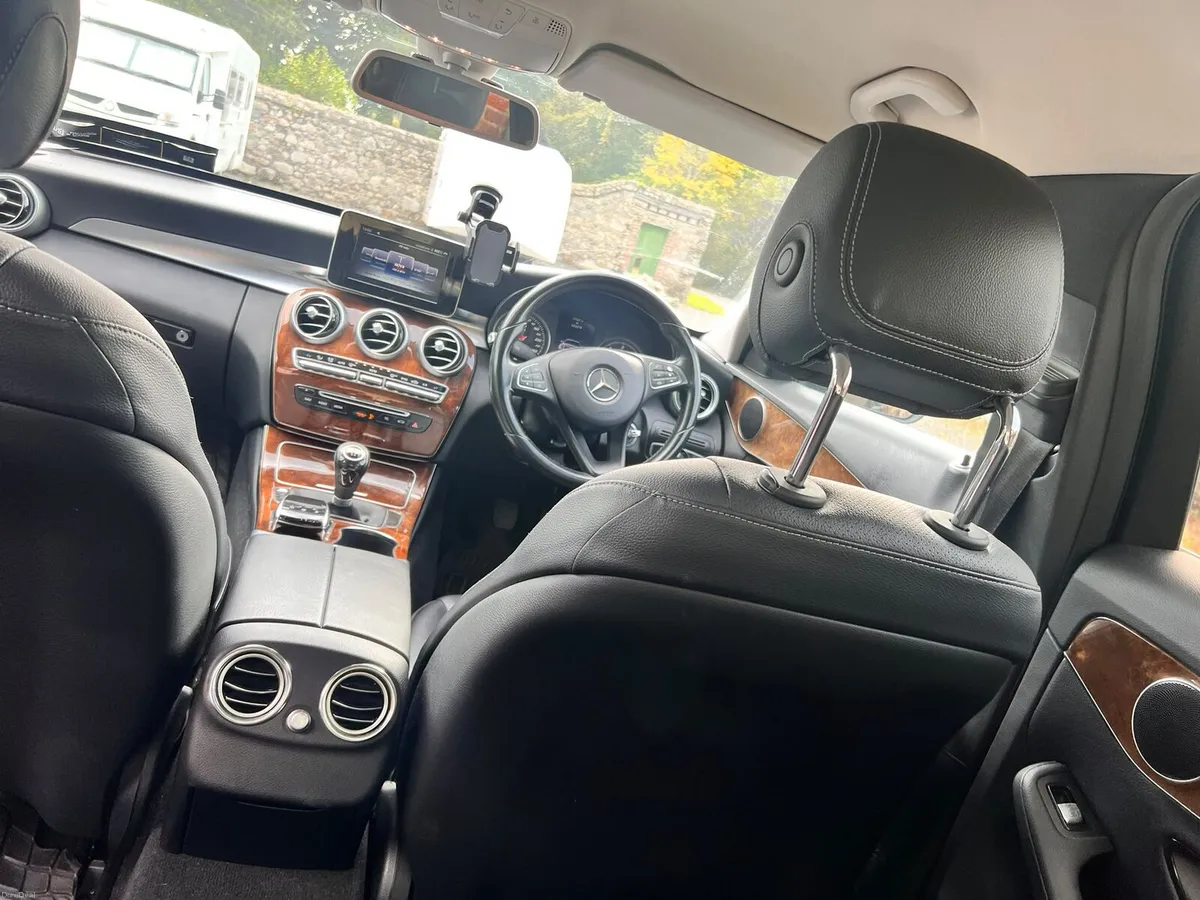 Mercedes - Image 4
