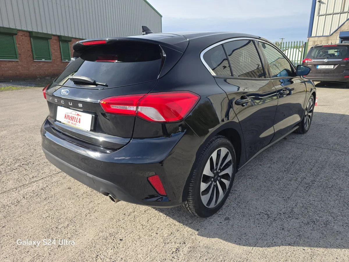 Ford Focus 1.5 tdci 120ph New Model  182 - Image 6