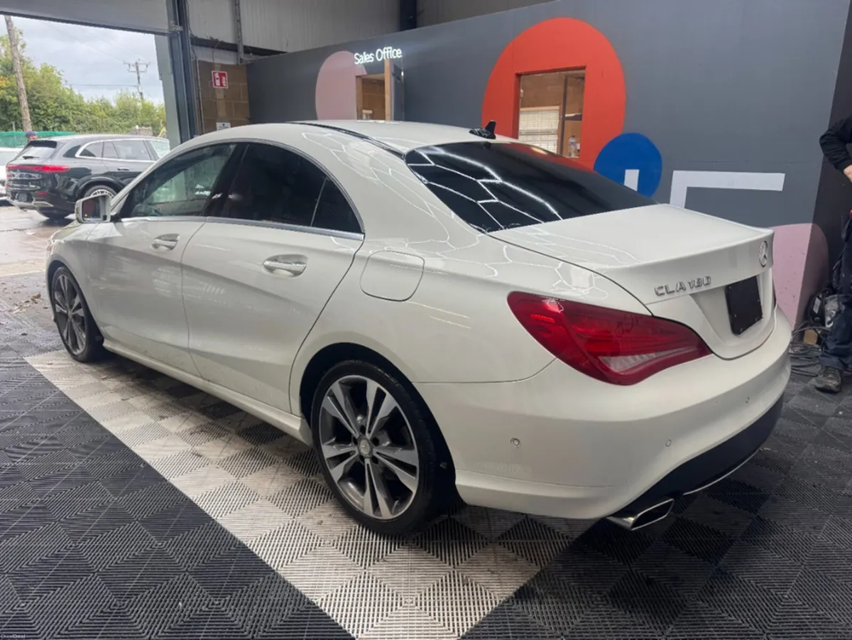 Mercedes-Benz CLA 2016 MERCEDES-BENZ CLA180 AUTOMA - Image 4