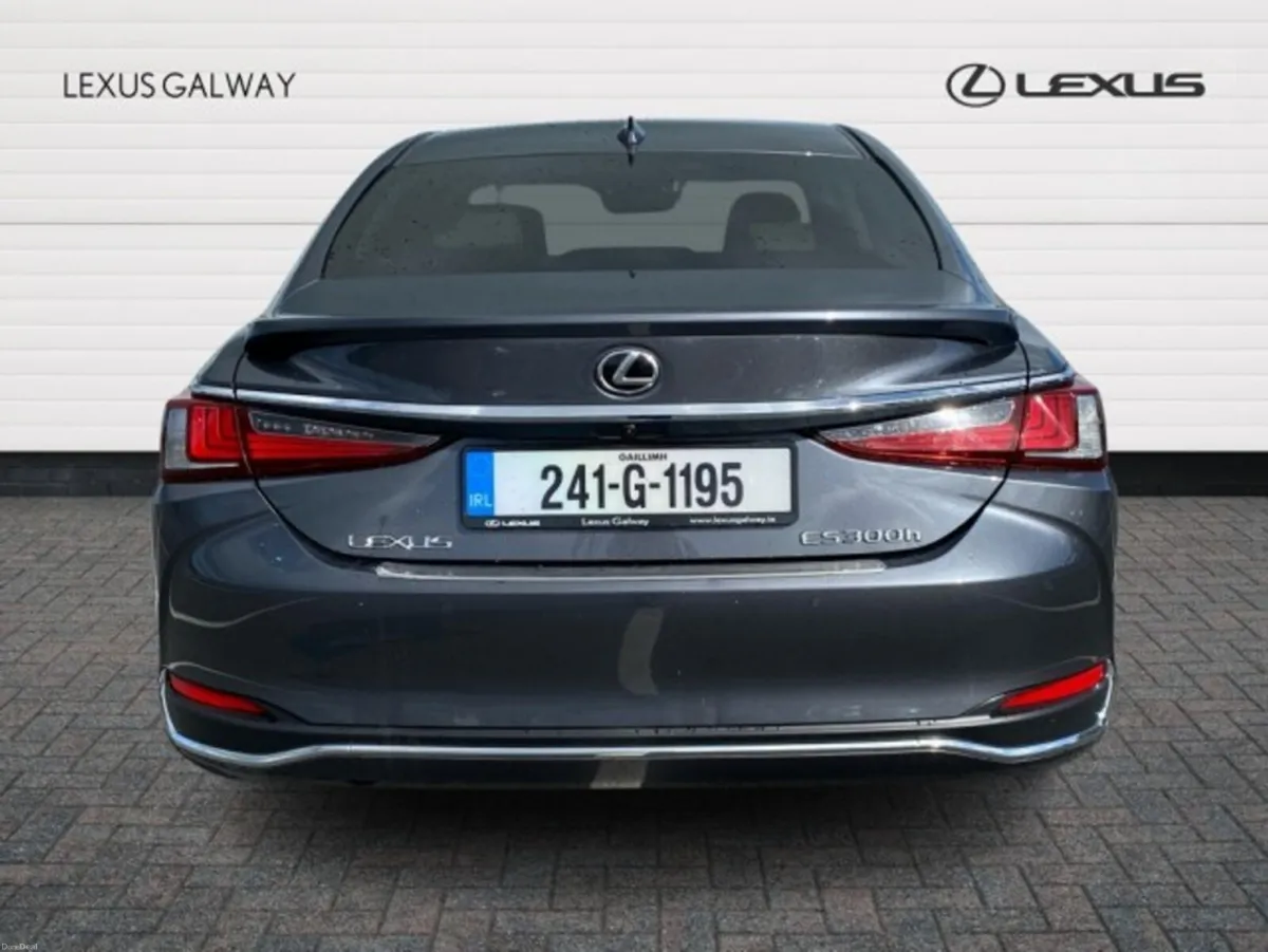 Lexus ES Dynamic Lexus Link & Cloud Navi - Image 5