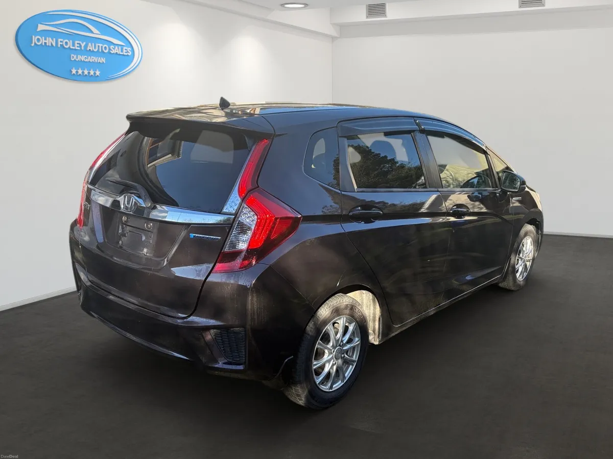2017 -Honda -Fit -1.6-Hybrid-Automatic - Image 2