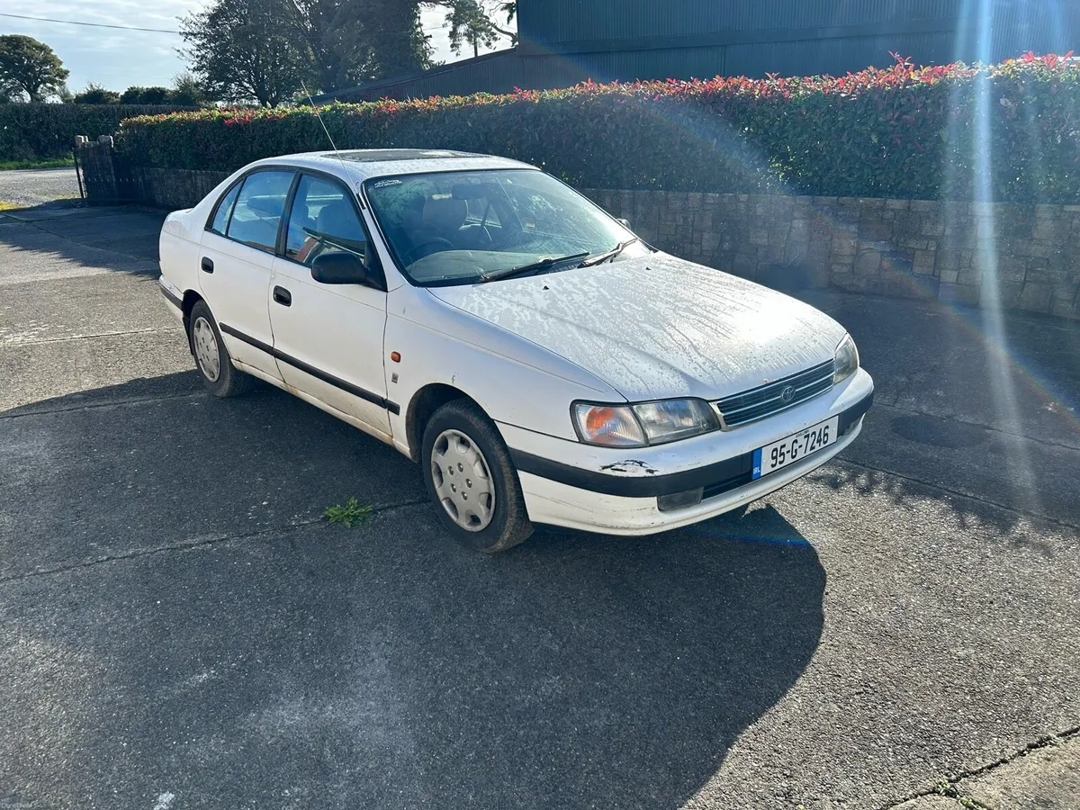 Toyota Carina E - Image 1