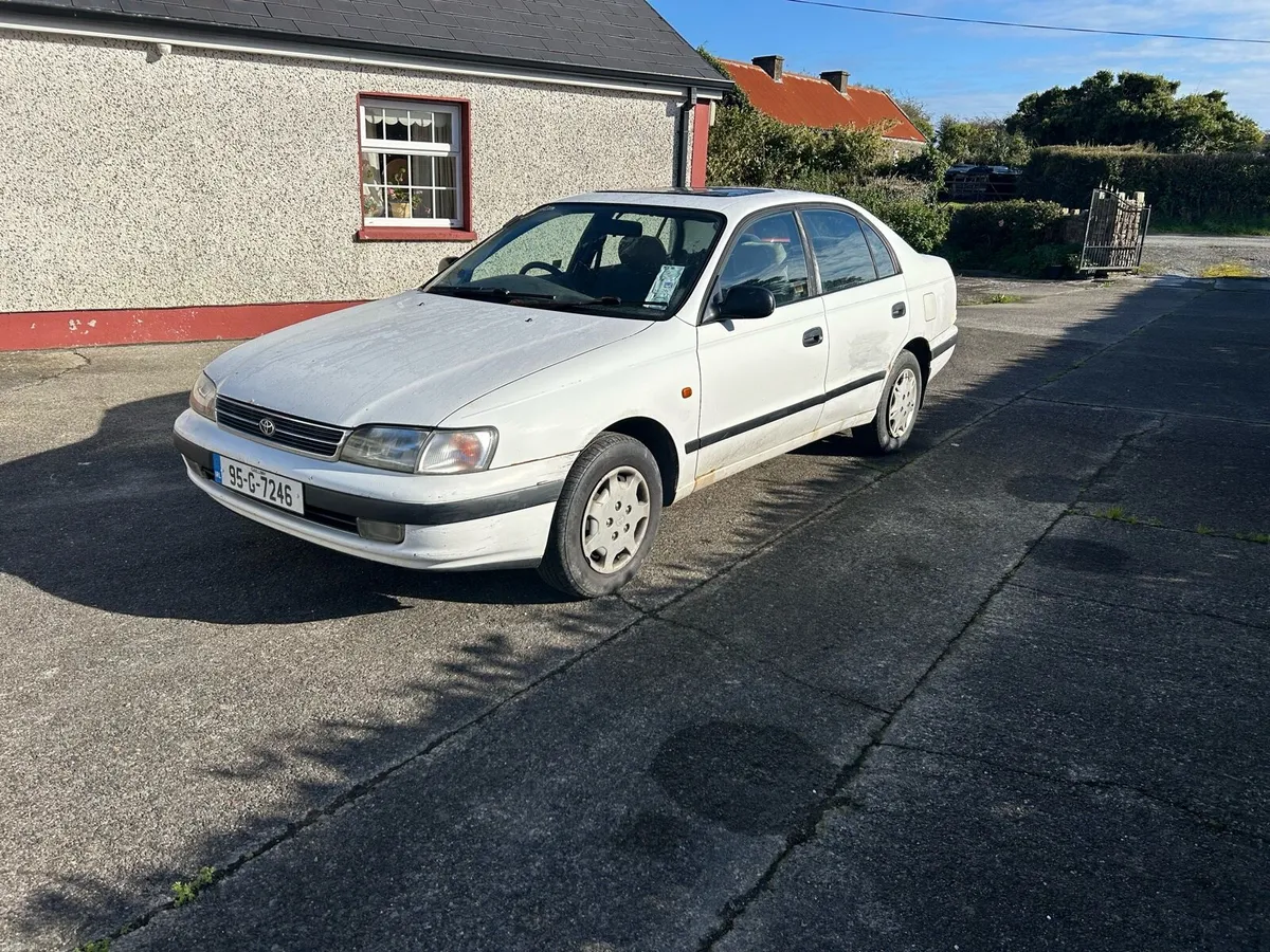 Toyota Carina E - Image 2