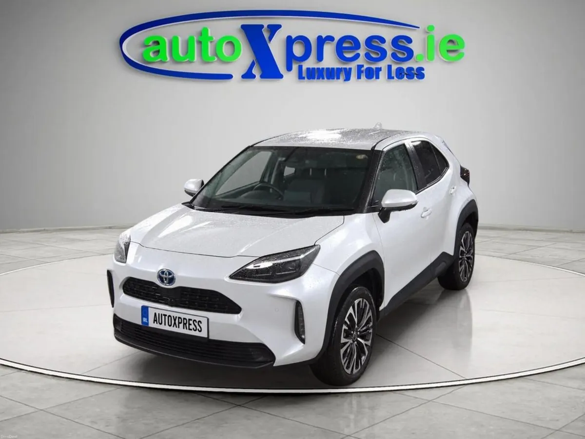 Toyota Yaris Cross 1.5 HYBRID Z, Ultra Low mileage - Image 5