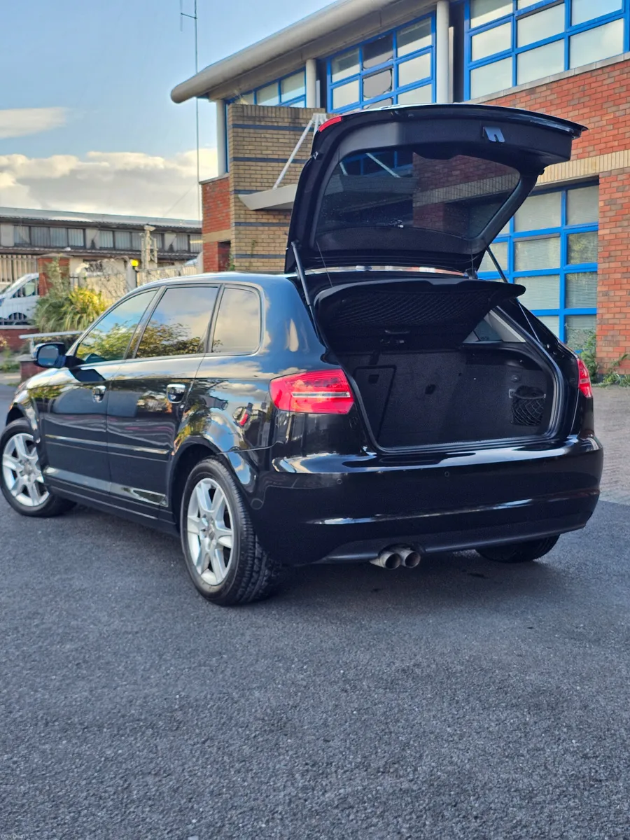 Audi A-3 2013 Automatic - Image 6