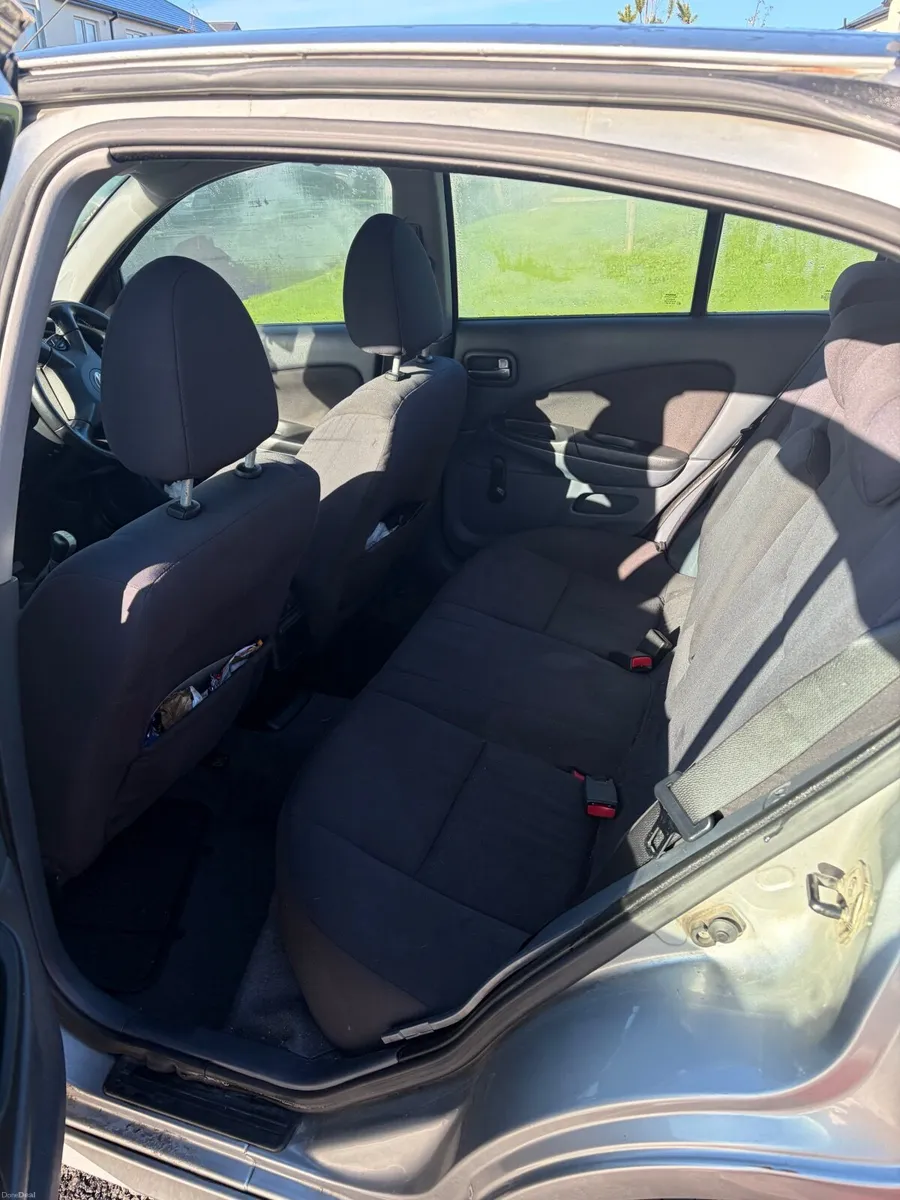 Nissan Almera 2006 - Image 1