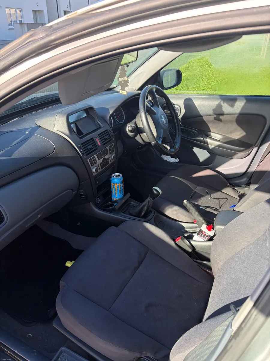 Nissan Almera 2006 - Image 2