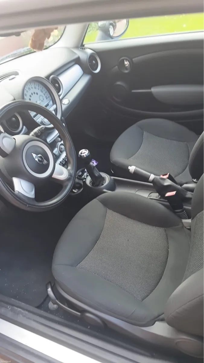 Mini Cooper *Low Mileage* - Image 6