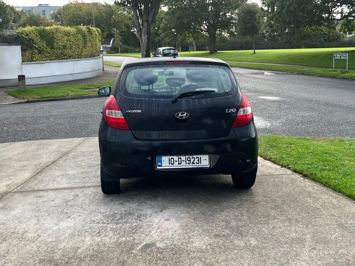 Hyundai i20 1.2 de luxe 5dr - Image 2