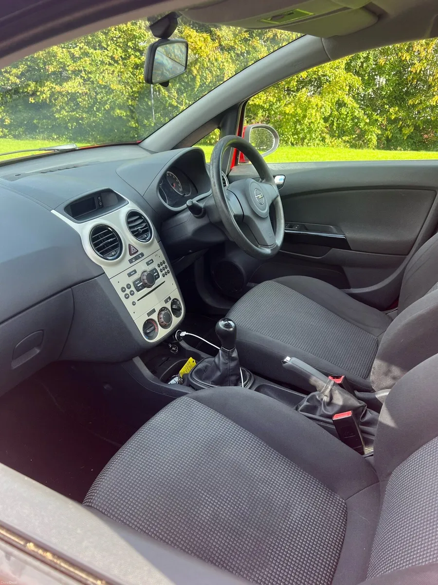 Opel Corsa 2011 fresh NCT and taxed only 119kms - Image 5