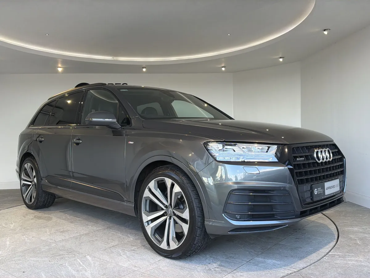 Audi Q7 2019 - Image 1