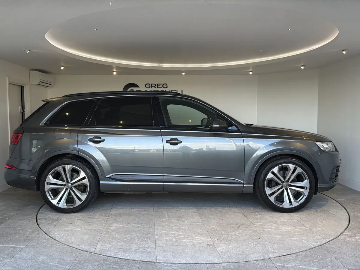 Audi Q7 2019 - Image 3