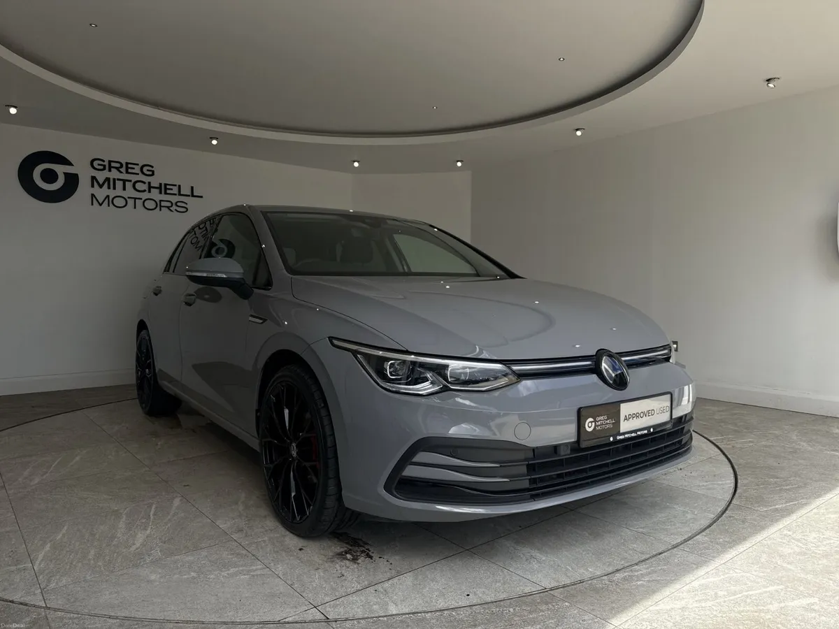 Volkswagen Golf 2022 - Image 3
