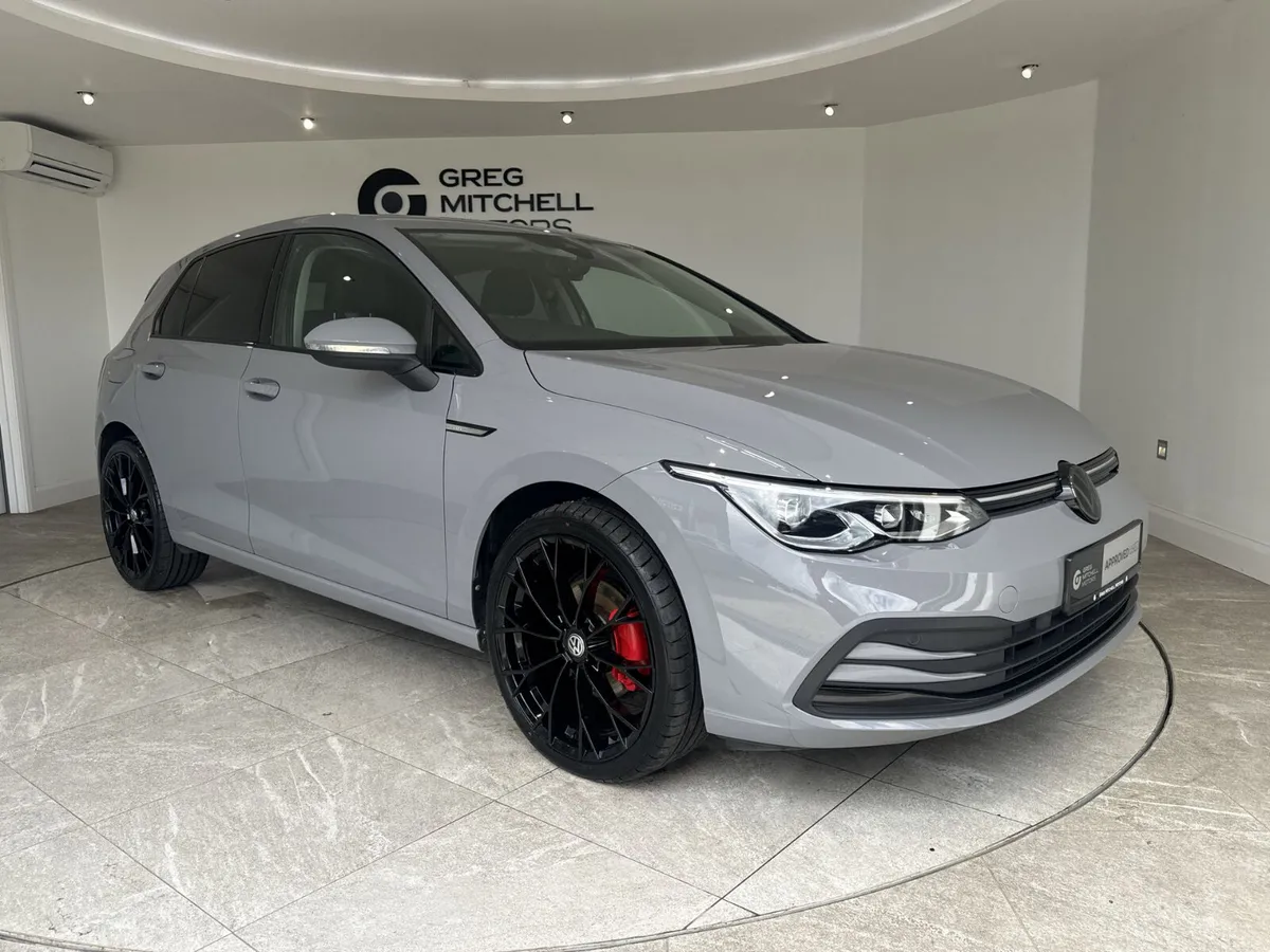 Volkswagen Golf 2022 - Image 1
