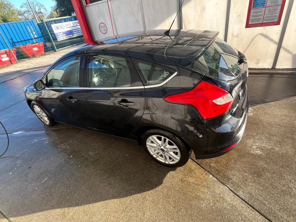 Ford Focus 2013 - Image 4