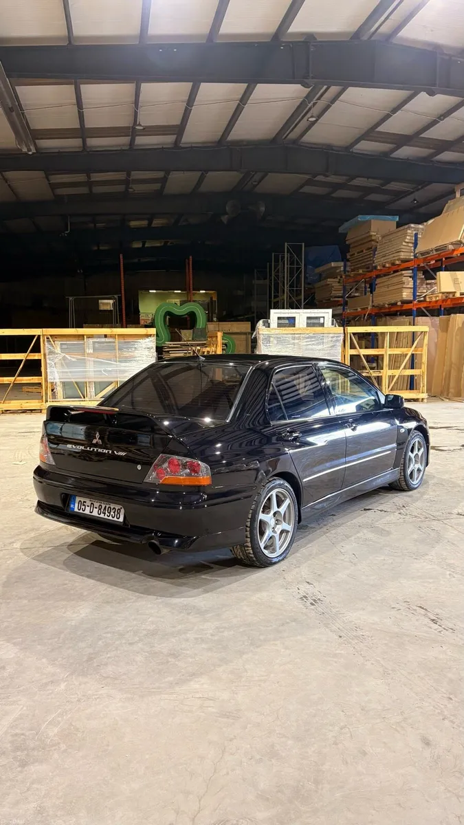 Mitsubishi Evo 8 - Image 3