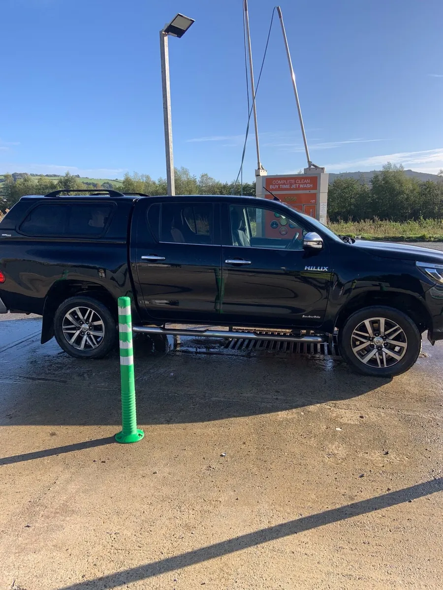 Toyota Hilux 2017 - Image 5