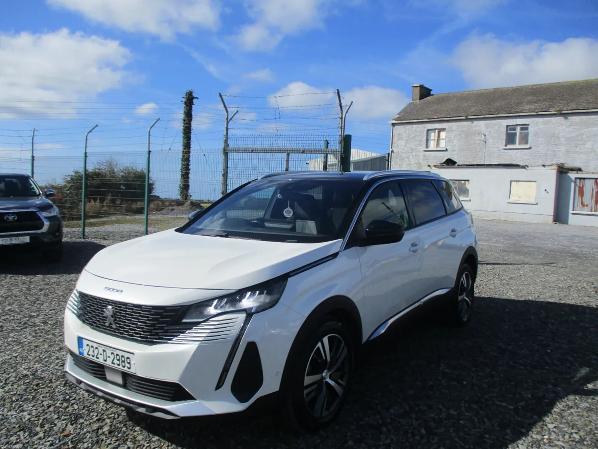 Peugeot 5008 2023 ALLURE 1.5 HDI 130 BHP DSG 7 SEA - Image 3