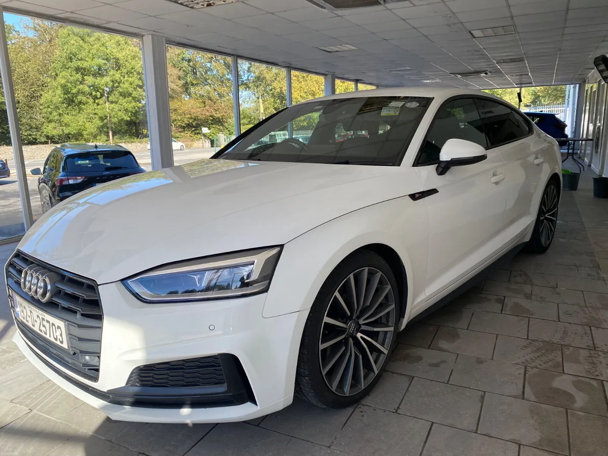 192  AUDI A5 2.0TDI 35 S-LINE  SPORTBACK - Image 3