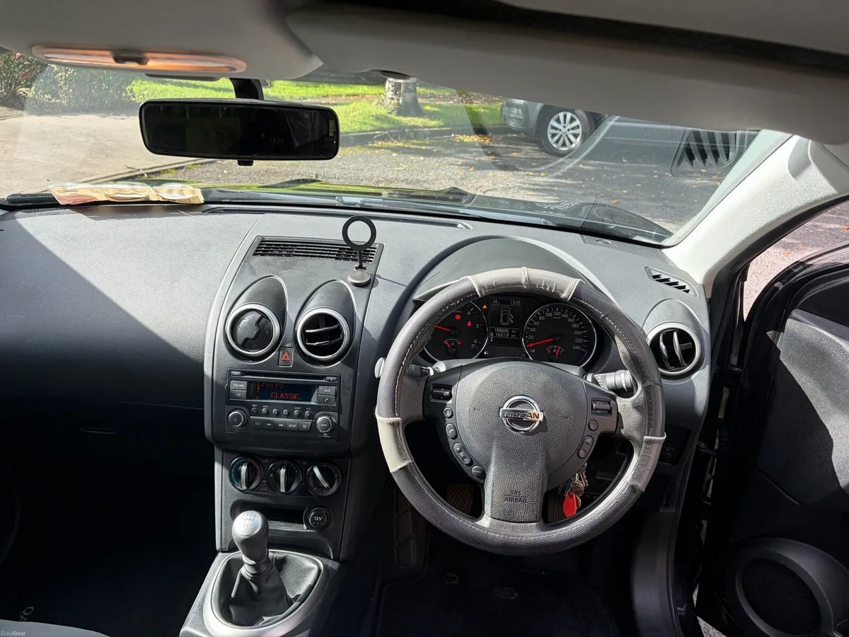 Nissan Qashqai 1.6 Diesel 2012 - Image 2