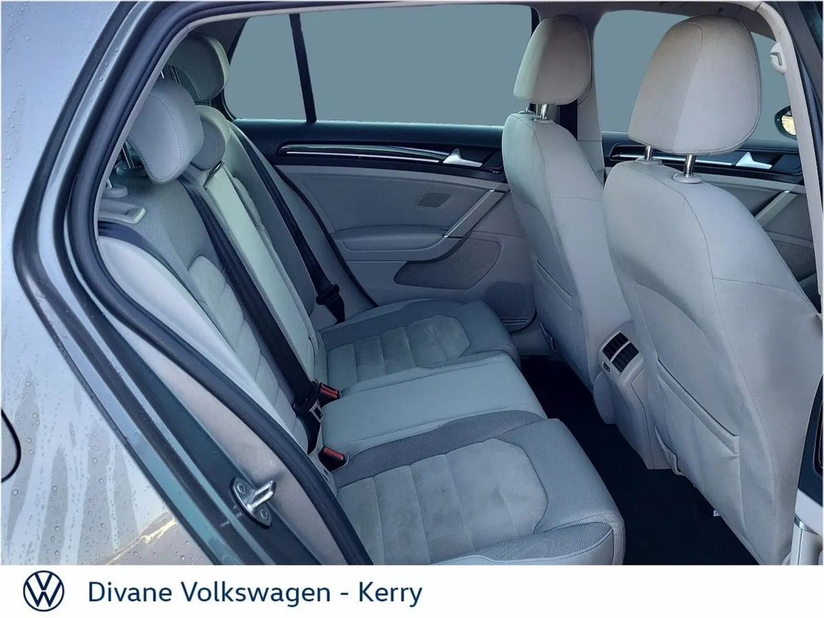 Volkswagen Golf HIGHLINE 1.6 TDI 110BHP - Image 6