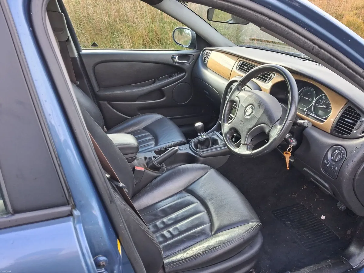 Jaguar X-Type 2002 - Image 6