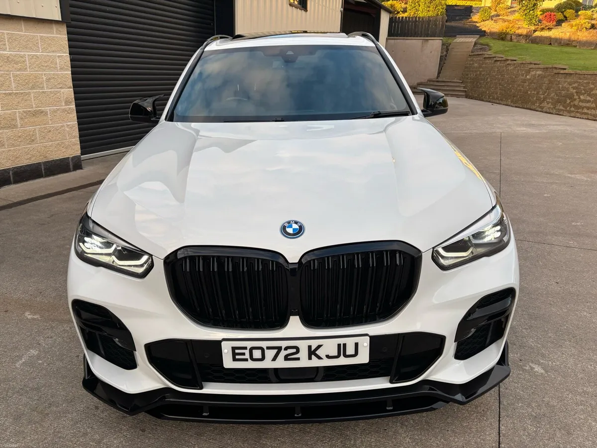 222 2022 BMW X5 3.0 45E M SPORT XDRIVE - Image 3
