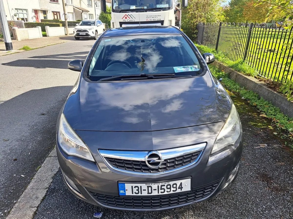 Opel Astra 2013 - Image 5