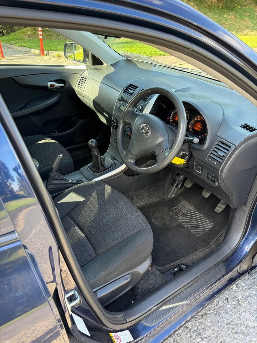 Toyota Corolla 2007 - Image 5