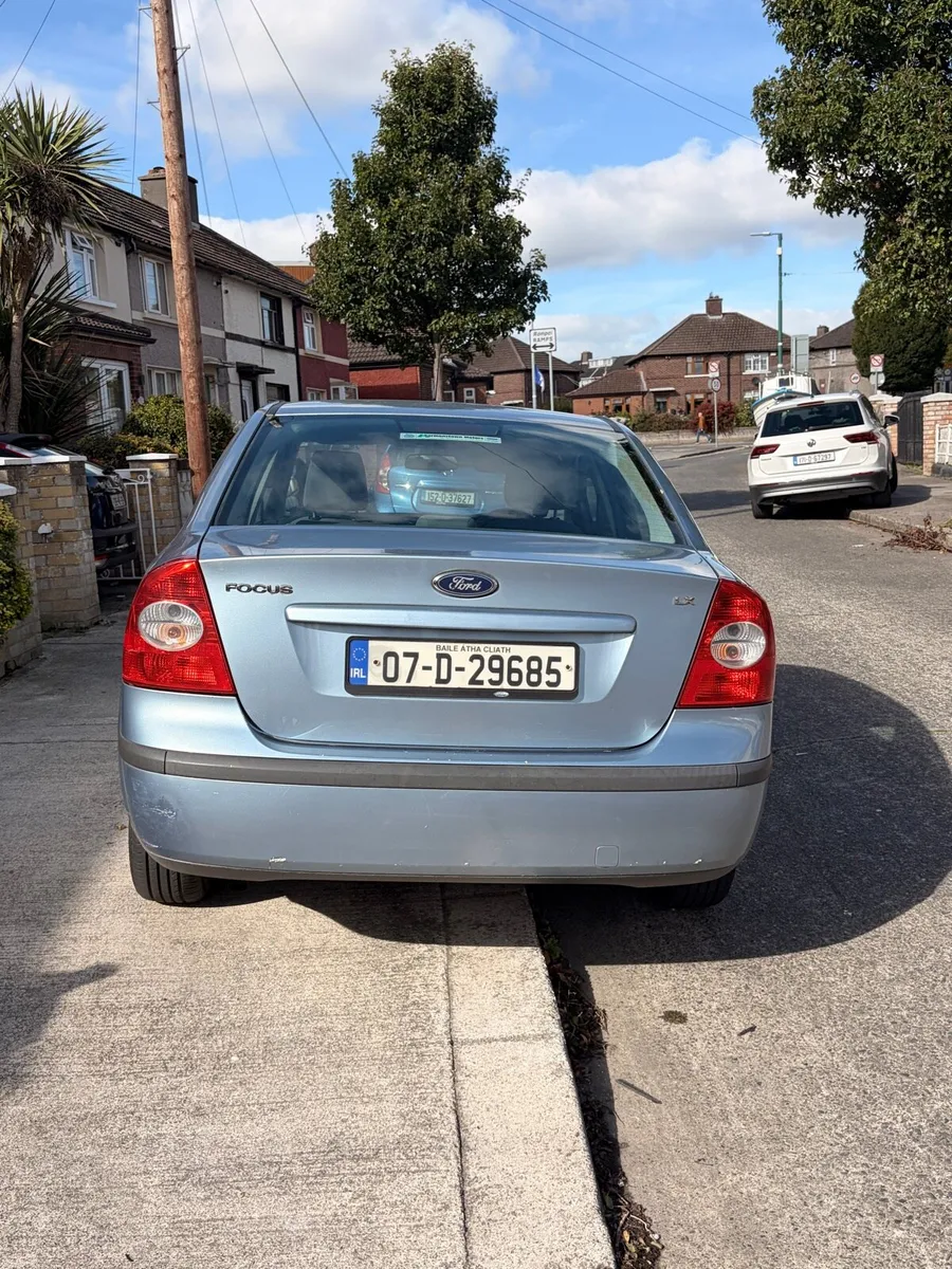 Ford Focus Saloon 1.4L - Image 2