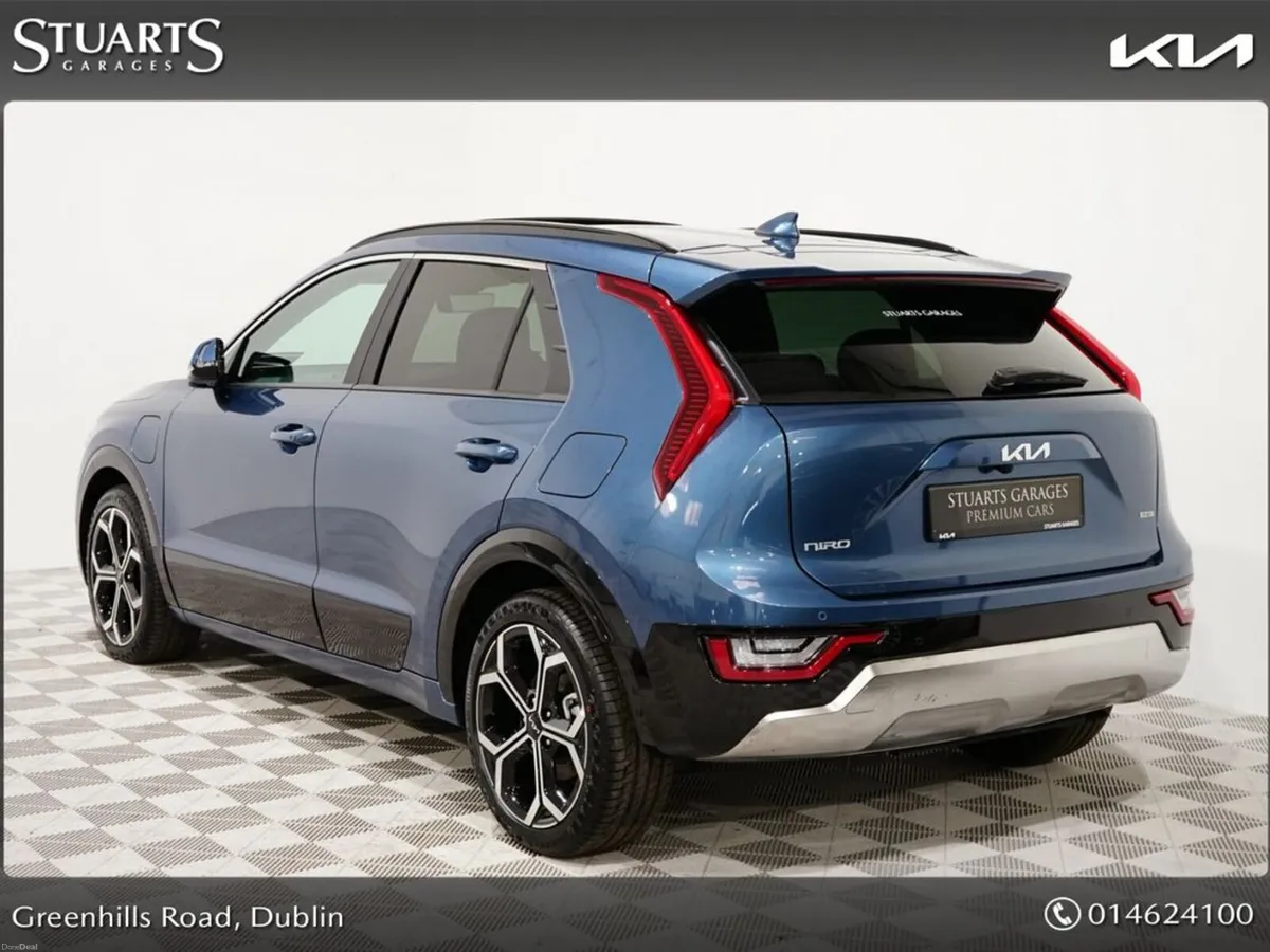 Kia Niro PHEV WITH SUNROOF **AUTUMN SPECIAL** - Image 2