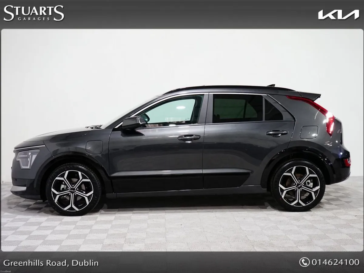 Kia Niro PHEV WITH SUNROOF **AUTUMN SPECIAL ** - Image 6