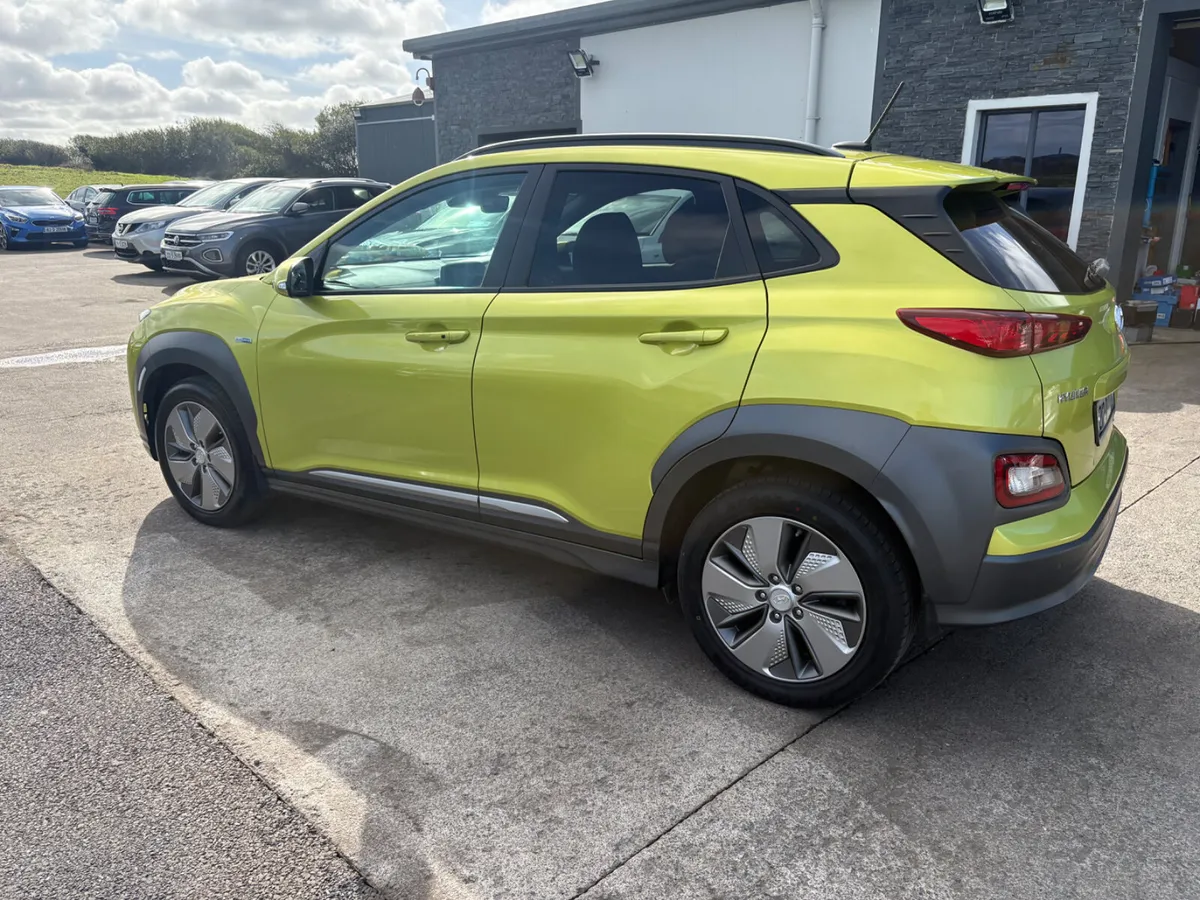 Hyundai KONA 2021 - Image 4